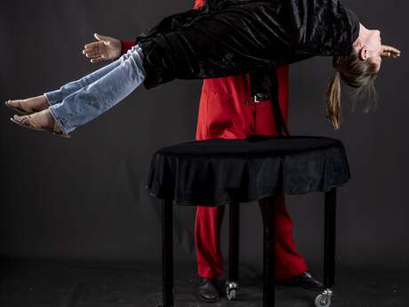 Spectacle "Histoires magiques à dormir debout"