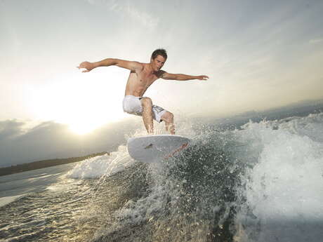 Wakesurf sur le Léman