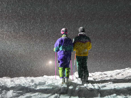 La Revival - Ski nocturne déguisé