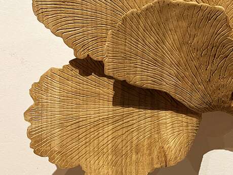 Exposition Agnès K. sculpture sur bois