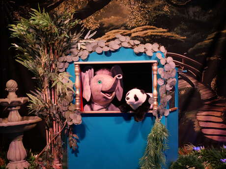 Un éléphant ça trompe... éternuement !