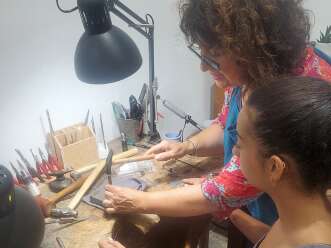 Atelier Création de bijou en argent à Cucuron