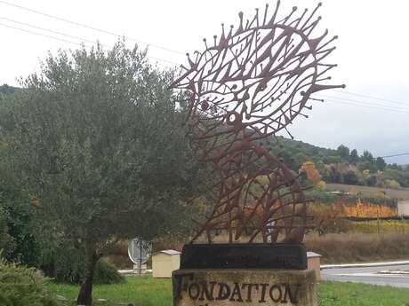 Sculpture en fer forgé  "Fondation Carzou"