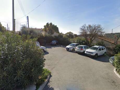 Parking Route de Valbonne