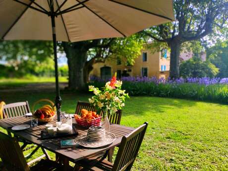 Le Moulin des Ocres - Églantier