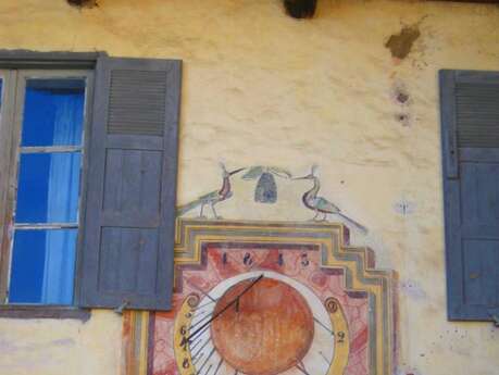 Cadran solaire Zarbula maison Joseph Roux