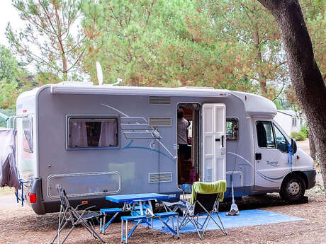 Camping Ushuaia Village Provence Ventoux