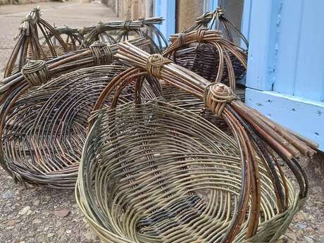 Atelier Vannerie - Tressez un grand panier modèle zarzo rond en osier