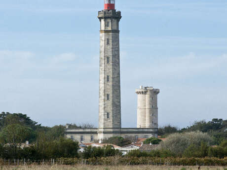 Ein Konzentrat maritimen Kulturerbes an der Spitze der Baleines Ein Konzentrat maritimen Kulturerbes an der Spitze der Baleines