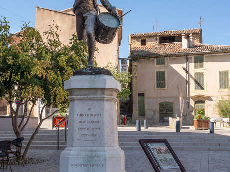 Statue du Tambour d'Arcole