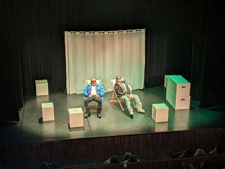 Snow thérapie, adaptation pour le théâtre du film de Ruben Ostlund