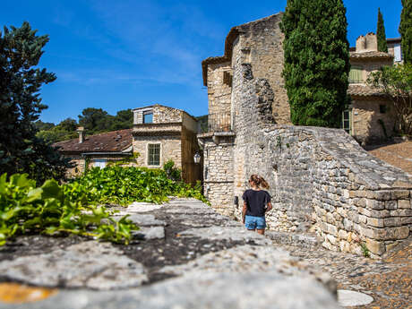 La Roque sur Cèze, village classé "Plus Beaux Villages de France"