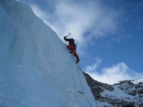 Alpinisme et cascades de glace avec Baptiste Sicre