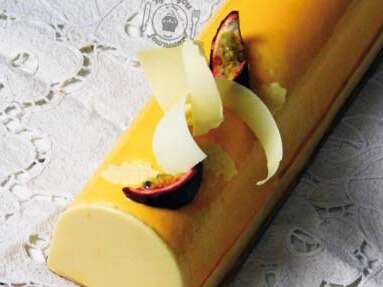 ATELIER PÂTISSERIE BÛCHE DE NOËL EXOTIQUE