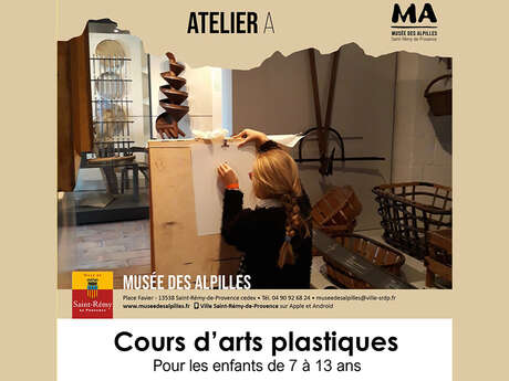 Cours d'arts plastiques au Musée des Alpilles