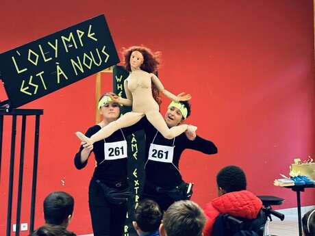 Spectacles, collectif La Robe à l'Envers Spectacles, collectif La Robe à l'Envers