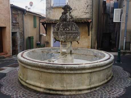 Fontaine ronde