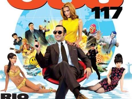 Open-air movie screening of "OSS 117: Rio Doesn't Answer"