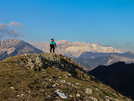 N°6  (bleu) - La montagne d’Aureille