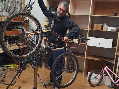 Atelier d'autoréparation de vélo