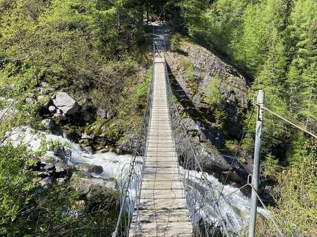 La passerelle du glacier de Bionnassay, boucle de randonnée