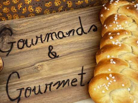 Gourmands et Gourmets biscuit factory