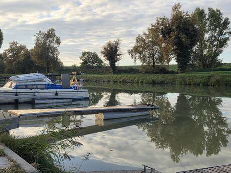 Port canal de Valence d'Agen