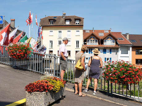Saint-Gingolph, un village frontière