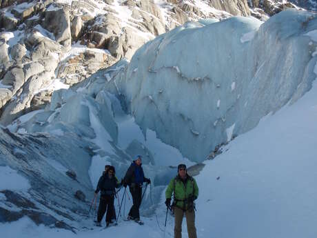 Sortie raquettes sur glacier avec un guide