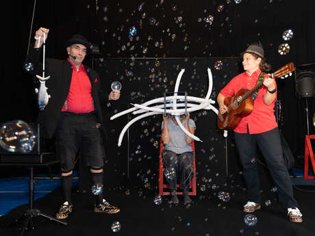 Spectacle enfant - Le faiseur de tours