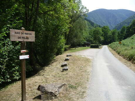 Aire de pique-nique de Pelail (Gorges de la Frau)