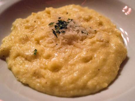 Vente de DIOTS à la chaudière cuits aux sarments et POLENTA