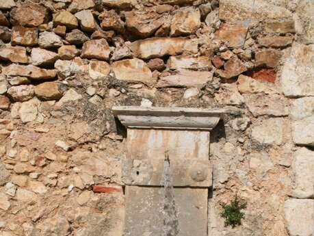 Fontaine rue des Aires