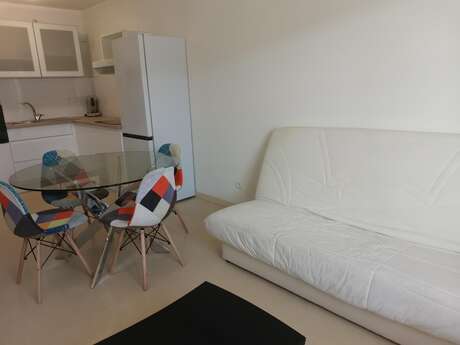 Loca-Therm's-Pironneau 1117