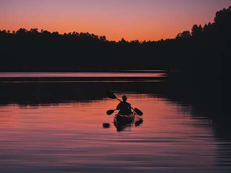 Canoeing down the Tarn at night: a magical adventure!