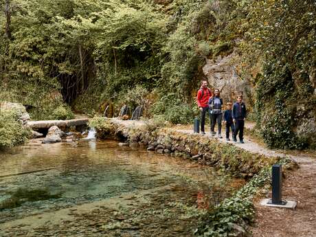 MALAUCENE - Source du Groseau