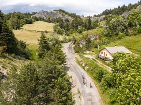 Montée du Col du Fanget par Auzet