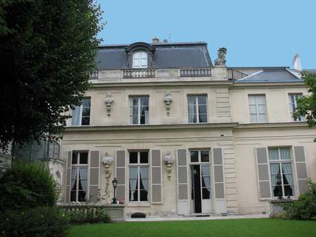 Visite de l'Hôtel de Noailles, côté duchesse