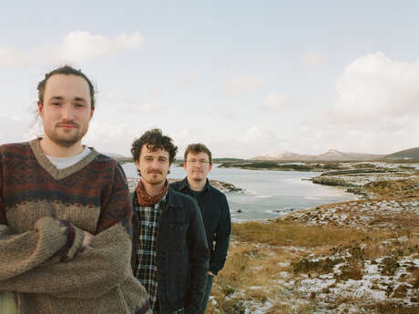 FERGUS MCCREADIE TRIO