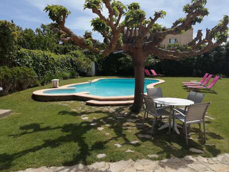 Sous le Murier - 4 Personen