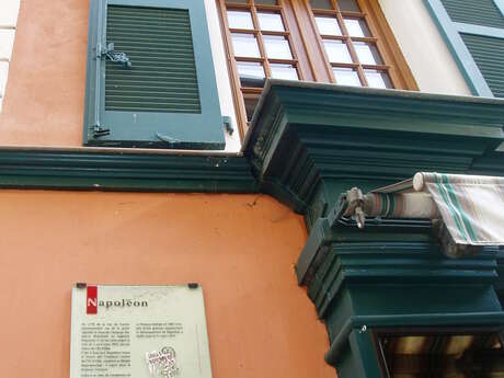 Fresque  de Napoléon - Rue de France