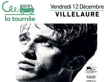 La Tournée du Cigalon  à Villelaure :  L'ÉTRANGER