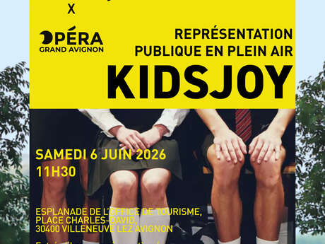 Représentation publique en plein air de «Kidsjoy»