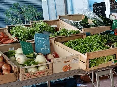 Marché hebdomadaire de St Christol lez Alès