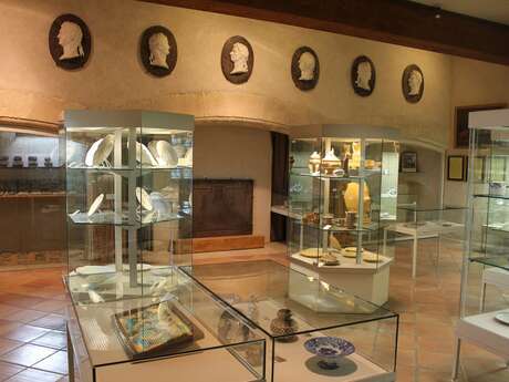 Fermé actuellement -Musée des Faïences