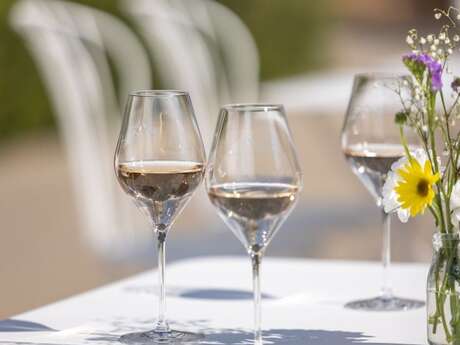 Inauguration de La Terrasse Du Château D'Astros