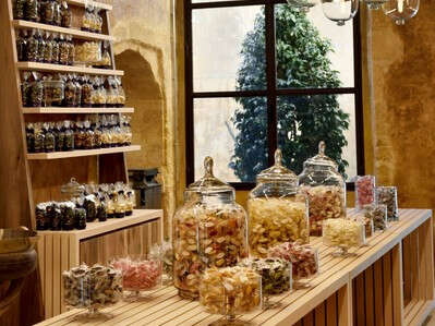 Confiserie du Roy René - Pôle commercial de la Pioline