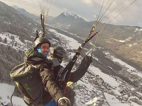 Vol Premium en parapente biplace (60 min)