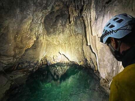 Spéléologie sportive - Grotte de la Fountarasse avec Ecrins Spéléo Canyon