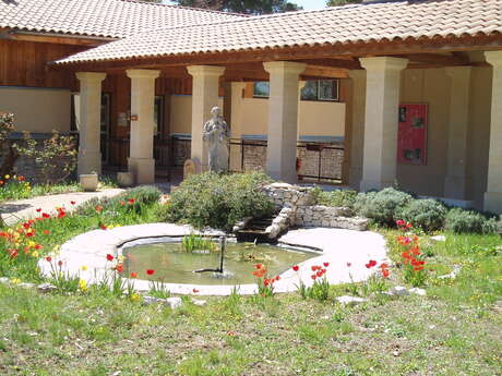 Monastic shop of the Abbey ND de Bon Secours